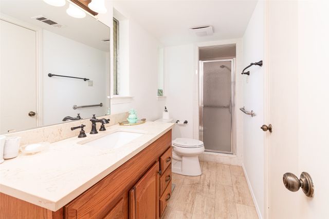 10856 Carissa Drive, Dallas, TX 75218