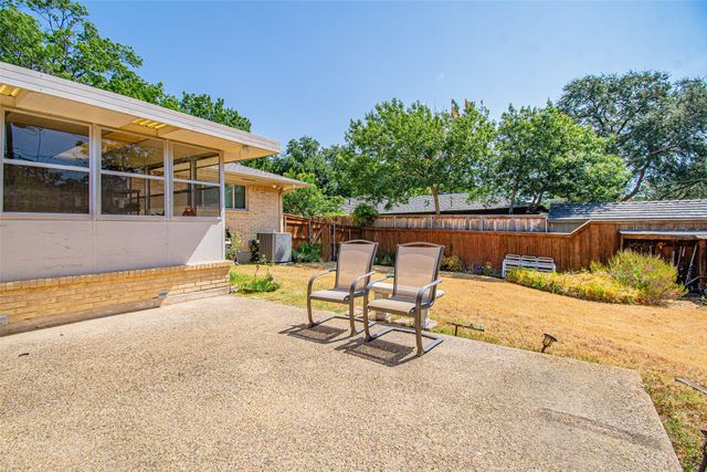 10856 Carissa Drive, Dallas, TX 75218