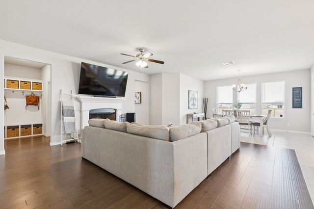 118 Mossy Creek Trail, Rhome, TX 76078