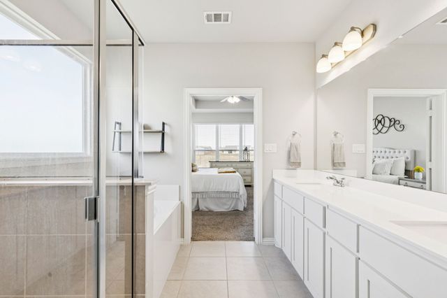 118 Mossy Creek Trail, Rhome, TX 76078