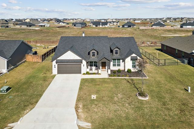 118 Mossy Creek Trail, Rhome, TX 76078