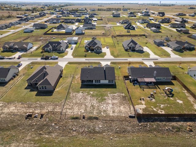 118 Mossy Creek Trail, Rhome, TX 76078