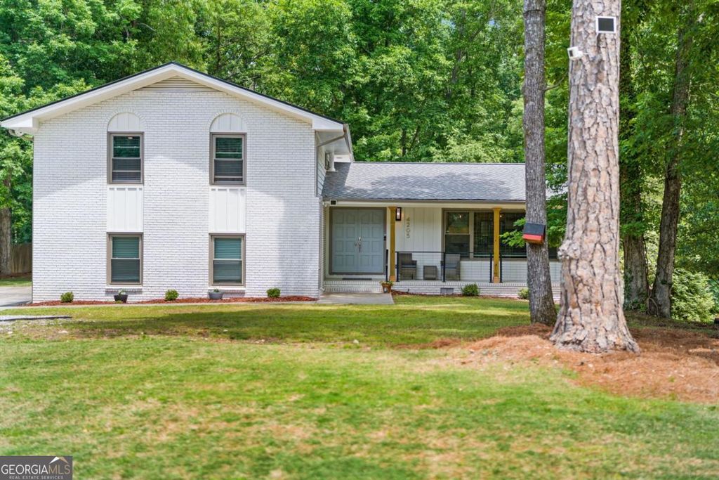 4205 S Berkeley Lake Road NW, Berkeley Lake, GA 30096