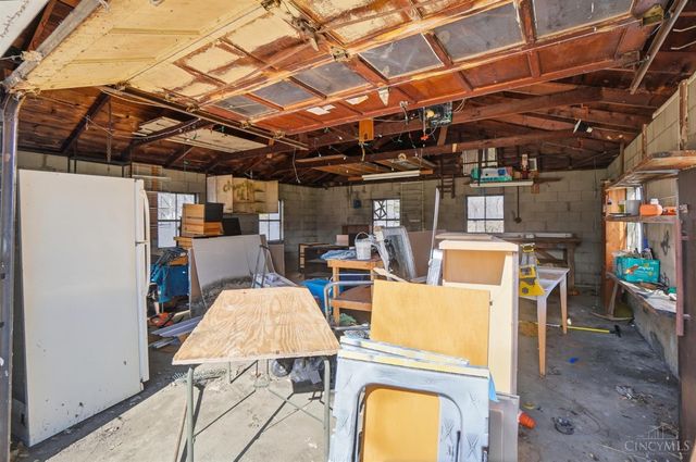 3419 Vannest Avenue, Middletown, OH 45042