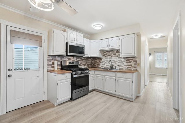 3419 Vannest Avenue, Middletown, OH 45042