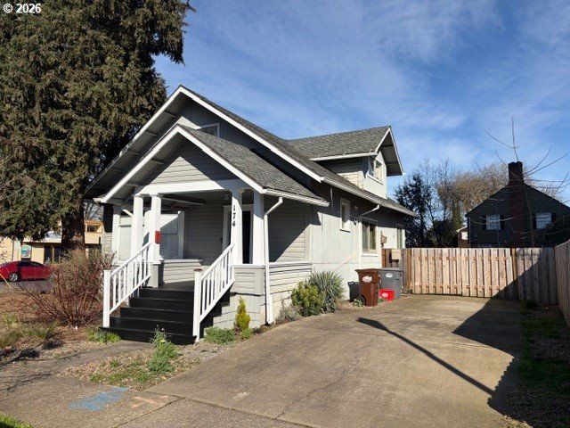 174 Ne 4TH Ave, Hillsboro, OR 97124