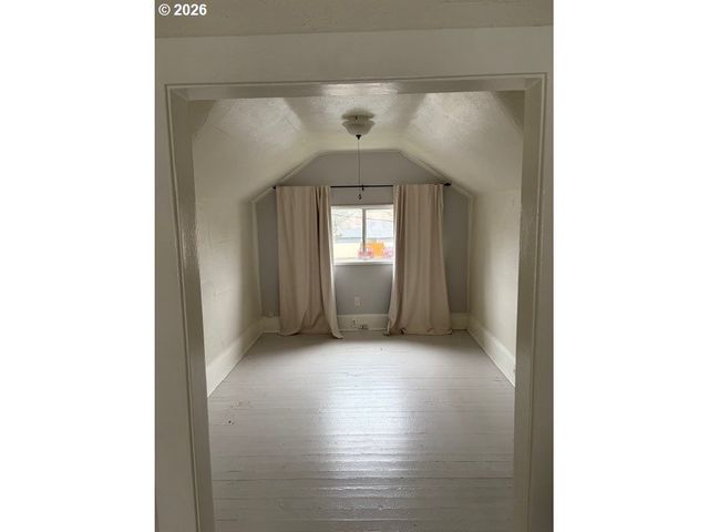 174 Ne 4TH Ave, Hillsboro, OR 97124