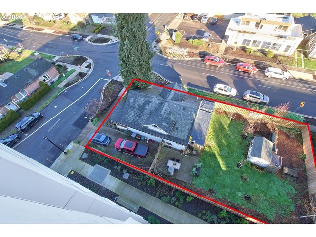 174 Ne 4TH Ave, Hillsboro, OR 97124