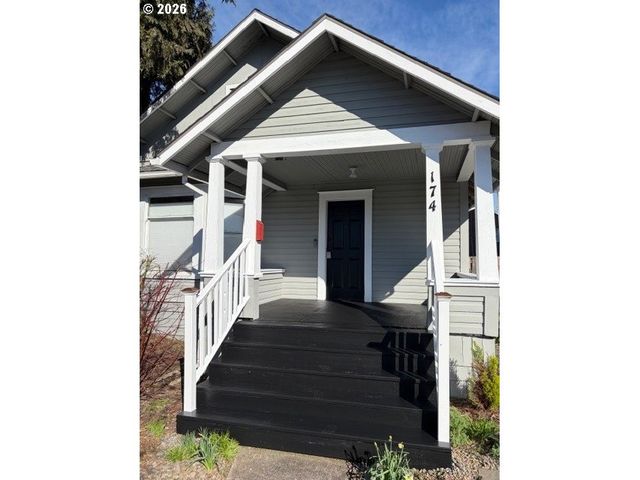 174 Ne 4TH Ave, Hillsboro, OR 97124