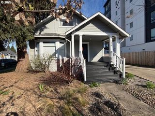 174 Ne 4TH Ave, Hillsboro, OR 97124