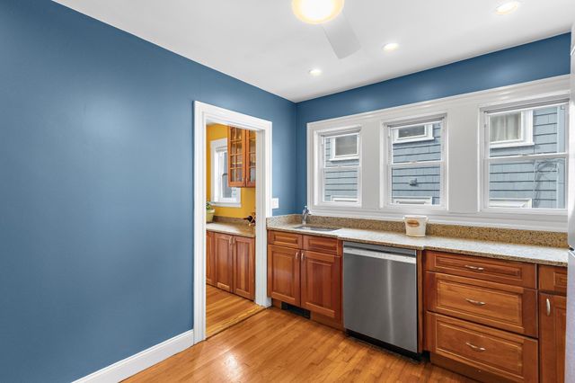 99 Saint Rose St 1, Boston, MA 02130
