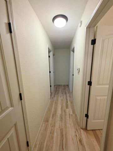 7305 N WISHING WELL DR, Columbia, MO 65202