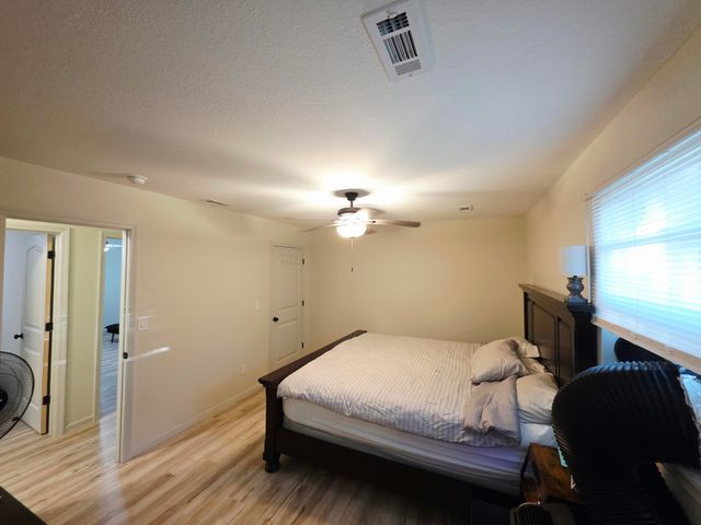 7305 N WISHING WELL DR, Columbia, MO 65202