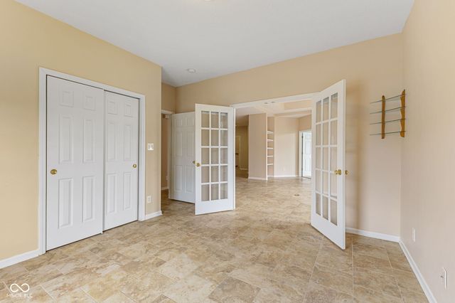 2815 Grandview Lane, Greenwood, IN 46143