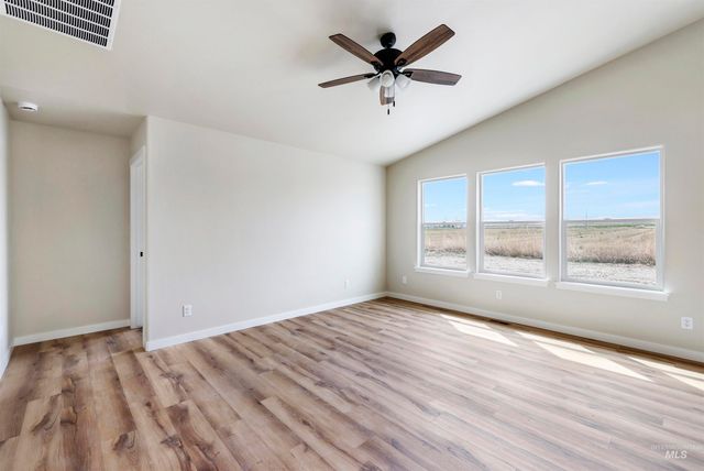 452 Rock Dove Loop, Twin Falls, ID 83301
