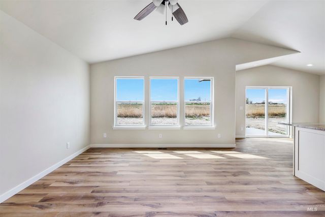 452 Rock Dove Loop, Twin Falls, ID 83301