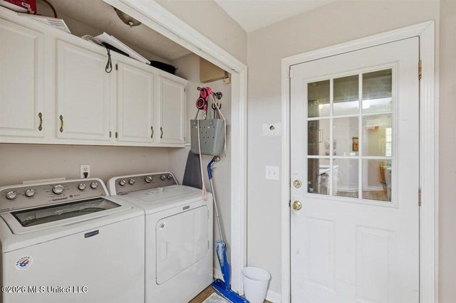 1930 Twin Pine Drive, Pearl, MS 39208