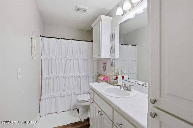 1930 Twin Pine Drive, Pearl, MS 39208