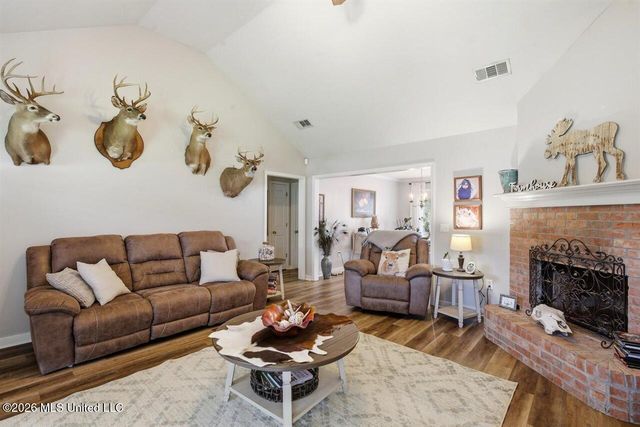1930 Twin Pine Drive, Pearl, MS 39208