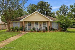 1930 Twin Pine Drive, Pearl, MS 39208