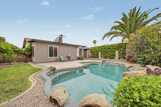 2102 W Utopia Road, Phoenix, AZ 85027