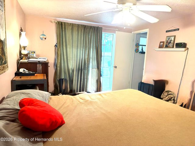 12204 Bear Creek Lane, Hudson, FL 34667