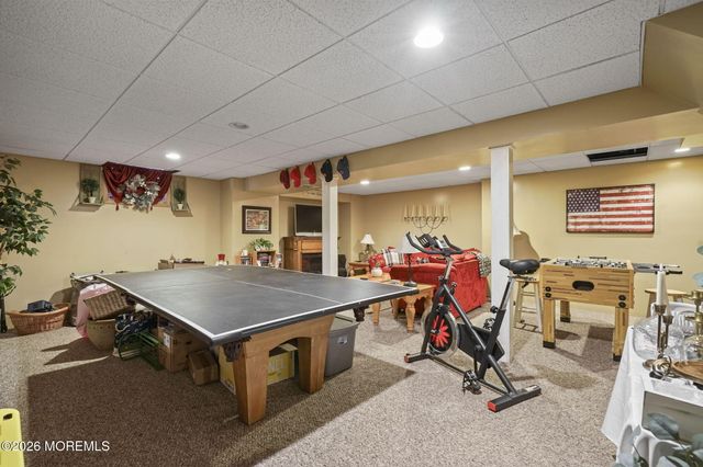 12 Rimwood Lane, Howell, NJ 07731