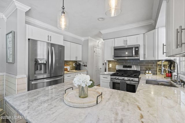 12 Rimwood Lane, Howell, NJ 07731