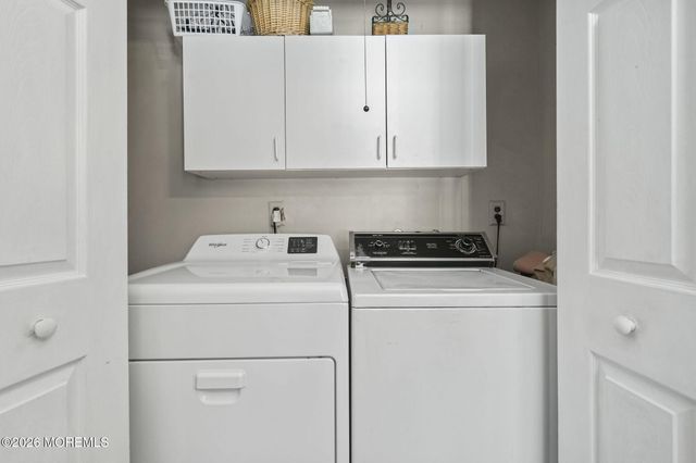 12 Rimwood Lane, Howell, NJ 07731