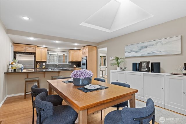 10812 NE 143rd Street, Kirkland, WA 98034