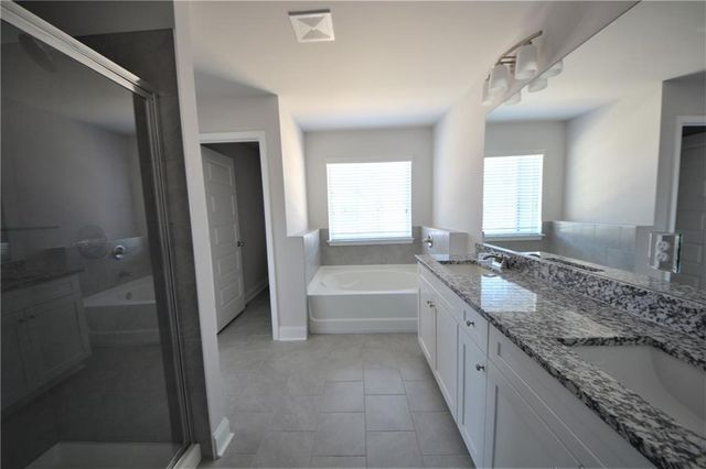 246 Hellen Valley Drive, Braselton, GA 30517