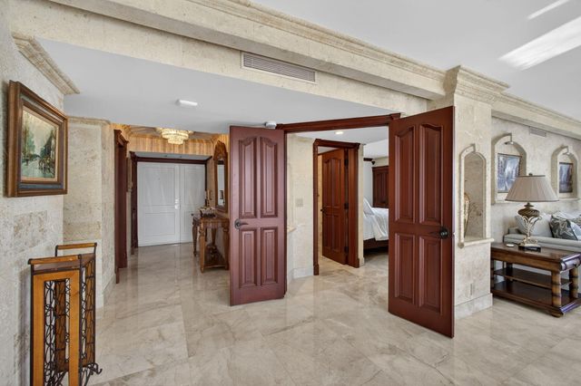 3400 N Ocean Drive ph, West Palm Beach, FL 33404