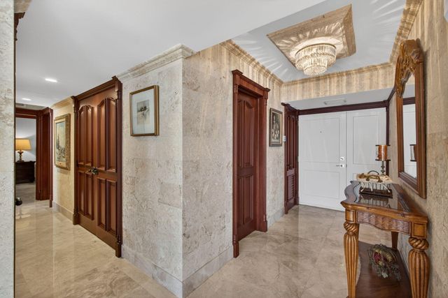 3400 N Ocean Drive ph, West Palm Beach, FL 33404