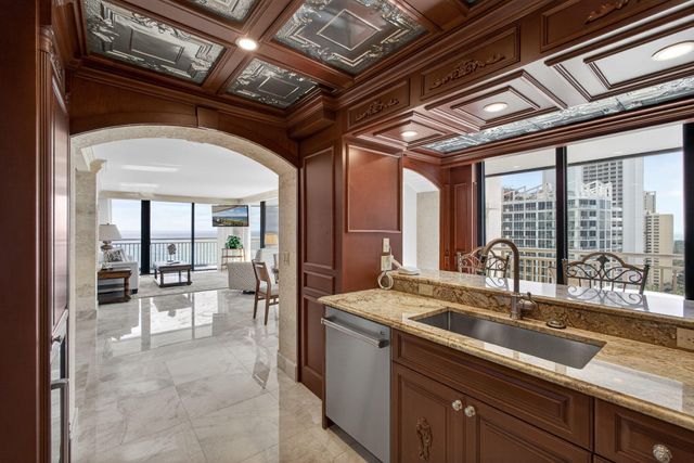 3400 N Ocean Drive ph, West Palm Beach, FL 33404