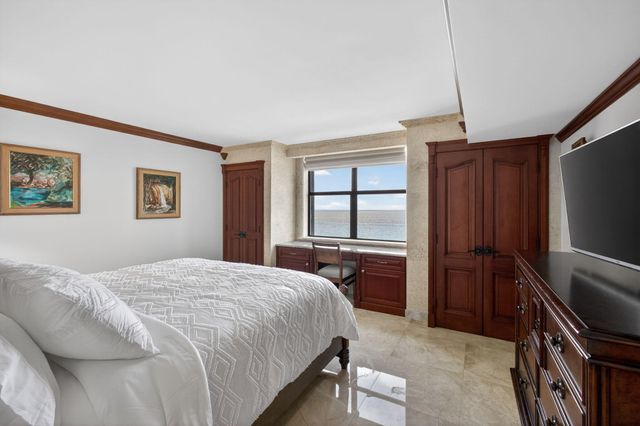 3400 N Ocean Drive ph, West Palm Beach, FL 33404