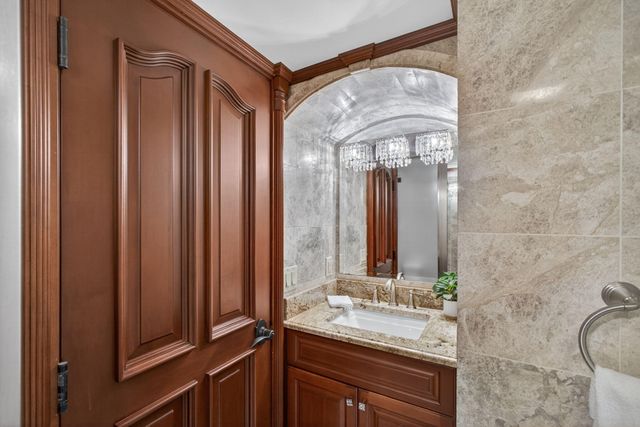 3400 N Ocean Drive ph, West Palm Beach, FL 33404