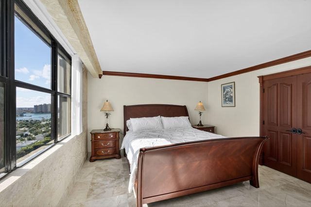 3400 N Ocean Drive ph, West Palm Beach, FL 33404