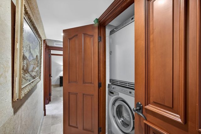 3400 N Ocean Drive ph, West Palm Beach, FL 33404