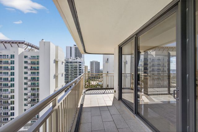 3400 N Ocean Drive ph, West Palm Beach, FL 33404