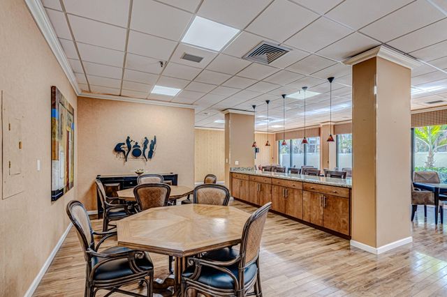 3400 N Ocean Drive ph, West Palm Beach, FL 33404