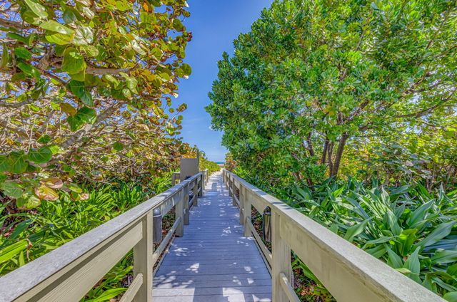 3400 N Ocean Drive ph, West Palm Beach, FL 33404