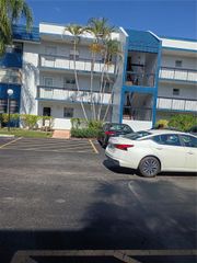 3040 Holiday Springs Boulevard 110, Margate, FL 33063