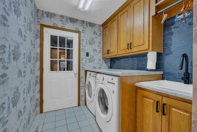 3026 Seminole Loop, Crossville, TN 38572