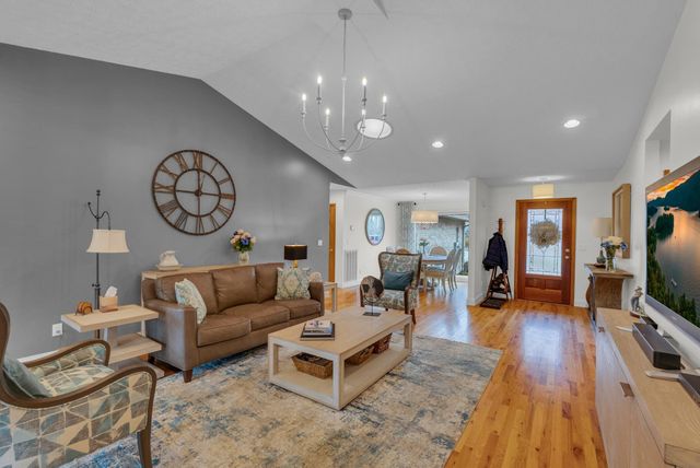 3026 Seminole Loop, Crossville, TN 38572