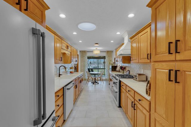 3026 Seminole Loop, Crossville, TN 38572