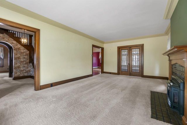 1823 COLLEGE AVENUE, Racine, WI 53403
