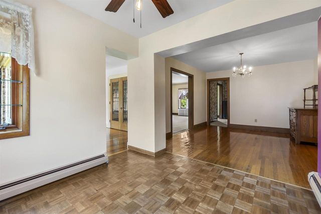 1823 COLLEGE AVENUE, Racine, WI 53403