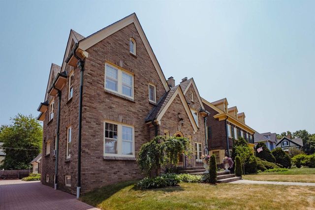 1823 COLLEGE AVENUE, Racine, WI 53403
