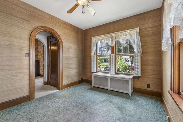 1823 COLLEGE AVENUE, Racine, WI 53403
