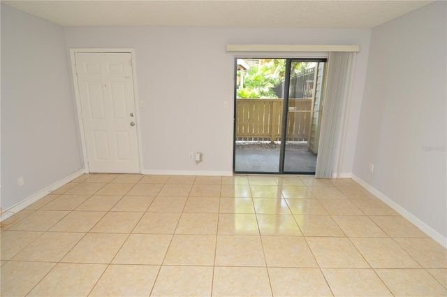 8643 MALLARD RESERVE DRIVE 104, Tampa, FL 33614